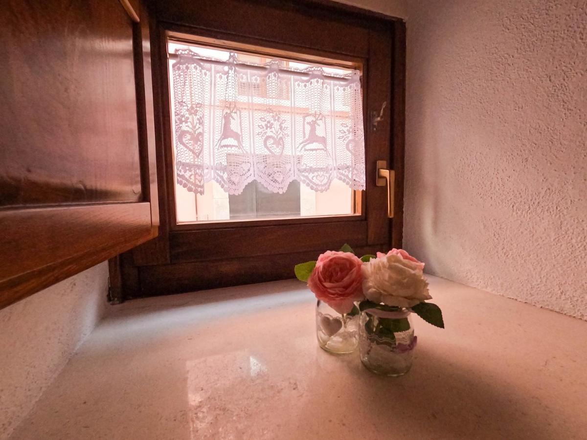San Domenico House - Centro Storico Bed & Breakfast L'Aquila Luaran gambar