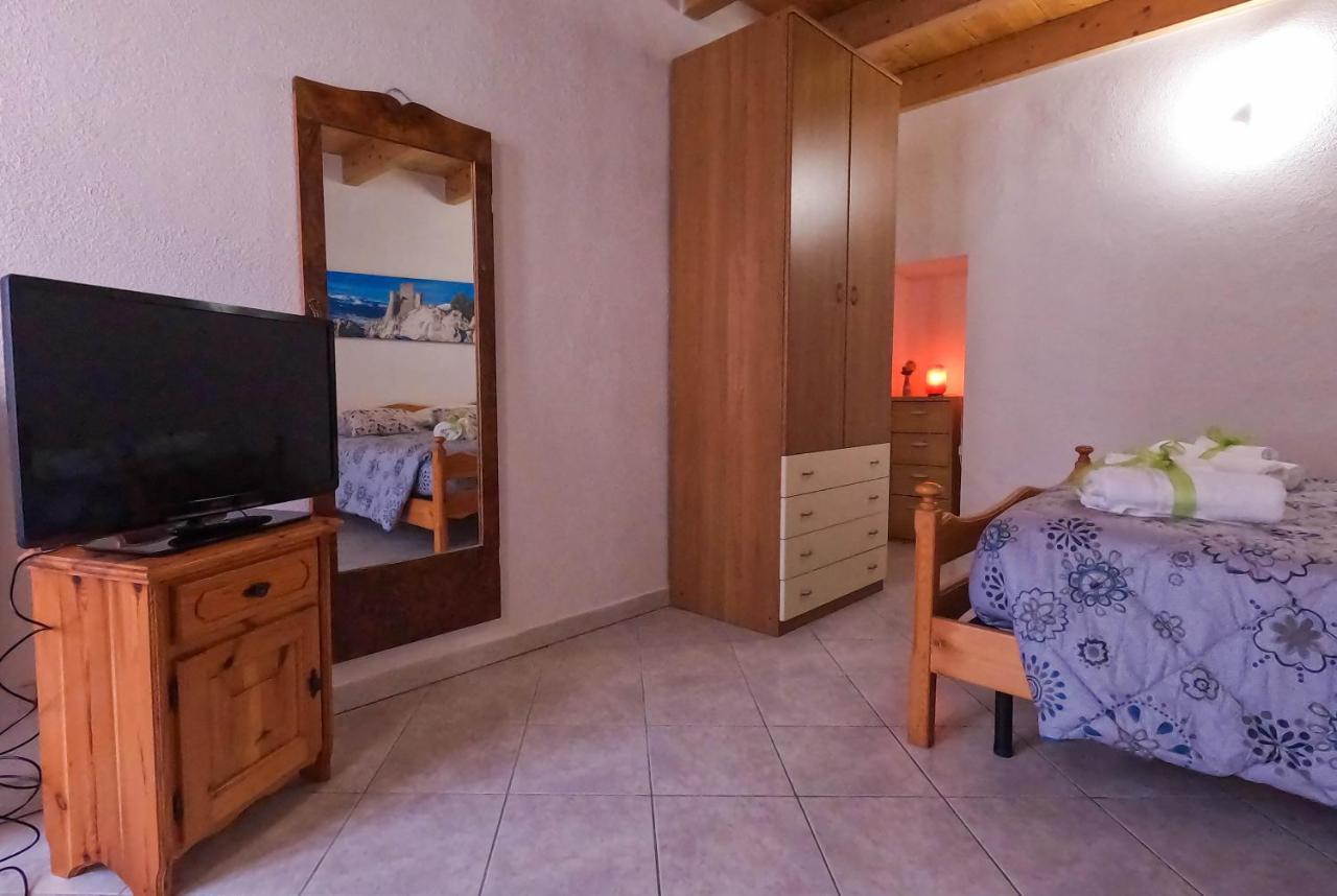 San Domenico House - Centro Storico Bed & Breakfast L'Aquila Luaran gambar